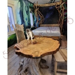 Table en tronc de cèdre avec son pied en racine de bois flotté