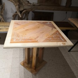 table bois massif lichtenberg avec son pied colonnade