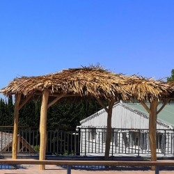 paillote exotique ambiance bois naturel