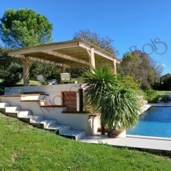 pergola en robinier et branches d'eucalyptus naturelles