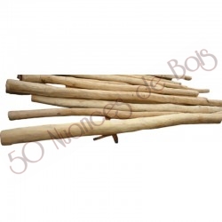 poteaux acacia (robinier) pour pergolas ou aires de jeux