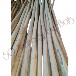 poteaux acacia (robinier) pour pergolas ou aires de jeux